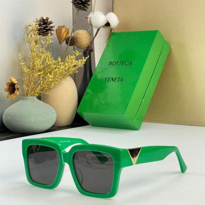 Picture of Bottega Veneta Sunglasses _SKUfw46570302fw